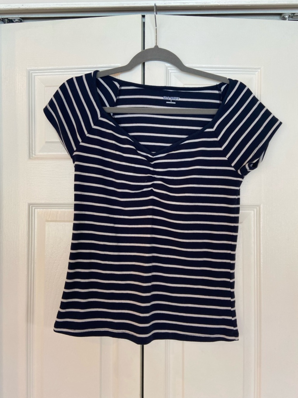Old Navy Navy and White Striped V-Neck Short Sleeve Tee